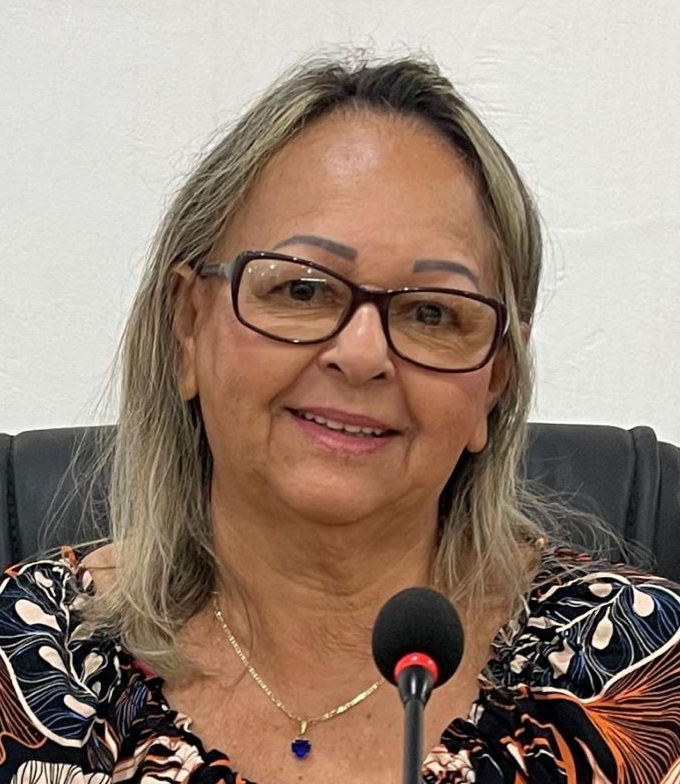 BERENICE BASTOS